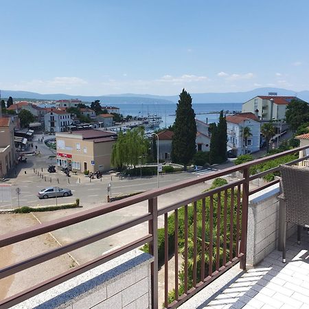 Apartments Matuc Malinska Pokoj fotografie