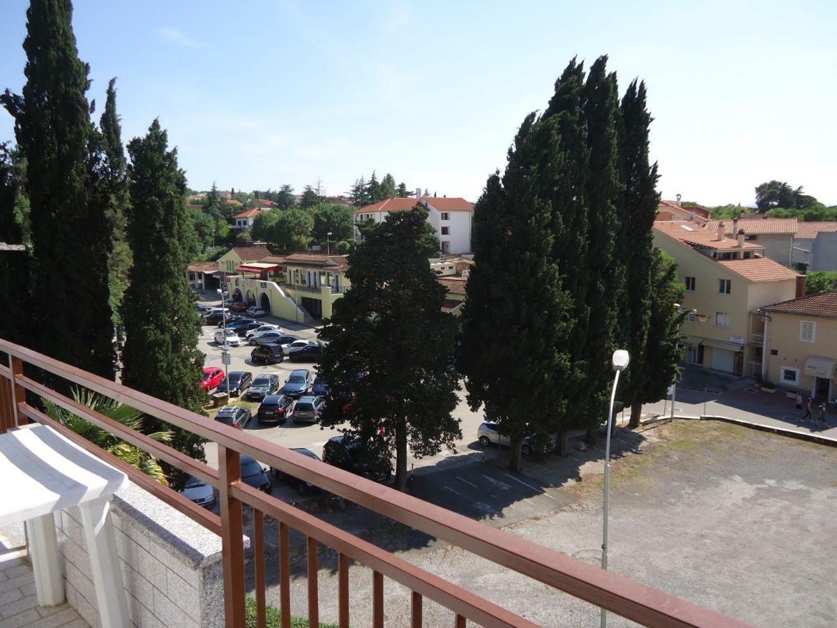 Apartments Matuc Malinska Exteriér fotografie